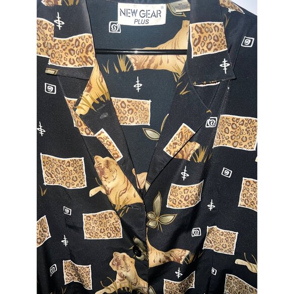 woman's New Gear Plus shirt top plus size 2X lion print short sleeve - Picture 4 of 6
